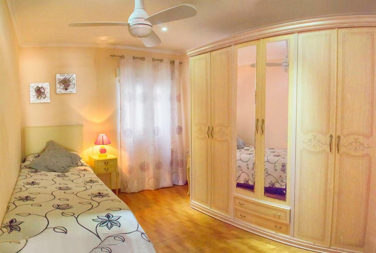 Yovalu Con Balcon,Yovalu1Sin Balcon, Yovalutres Con Piscina Apartman Torrevieja Kültér fotó