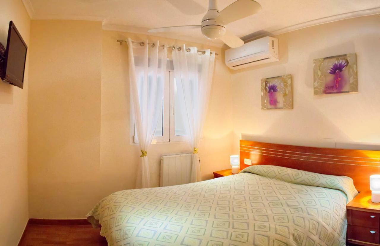 Yovalu Con Balcon,Yovalu1Sin Balcon, Yovalutres Con Piscina Apartman Torrevieja Kültér fotó