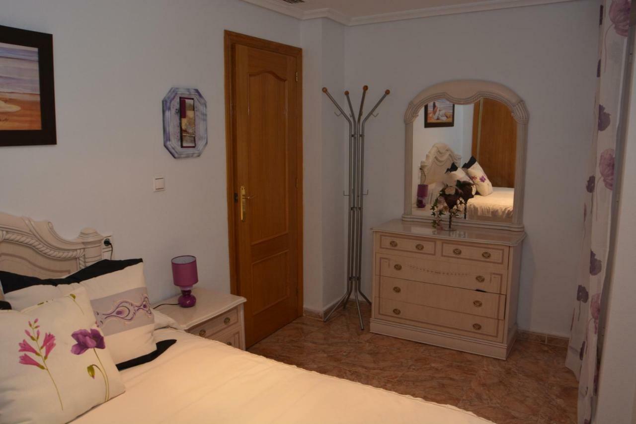 Yovalu Con Balcon,Yovalu1Sin Balcon, Yovalutres Con Piscina Apartman Torrevieja Kültér fotó